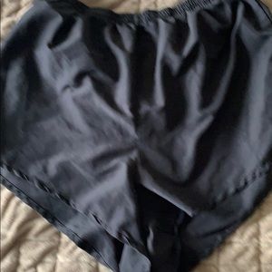 Pro spirit black run shorts